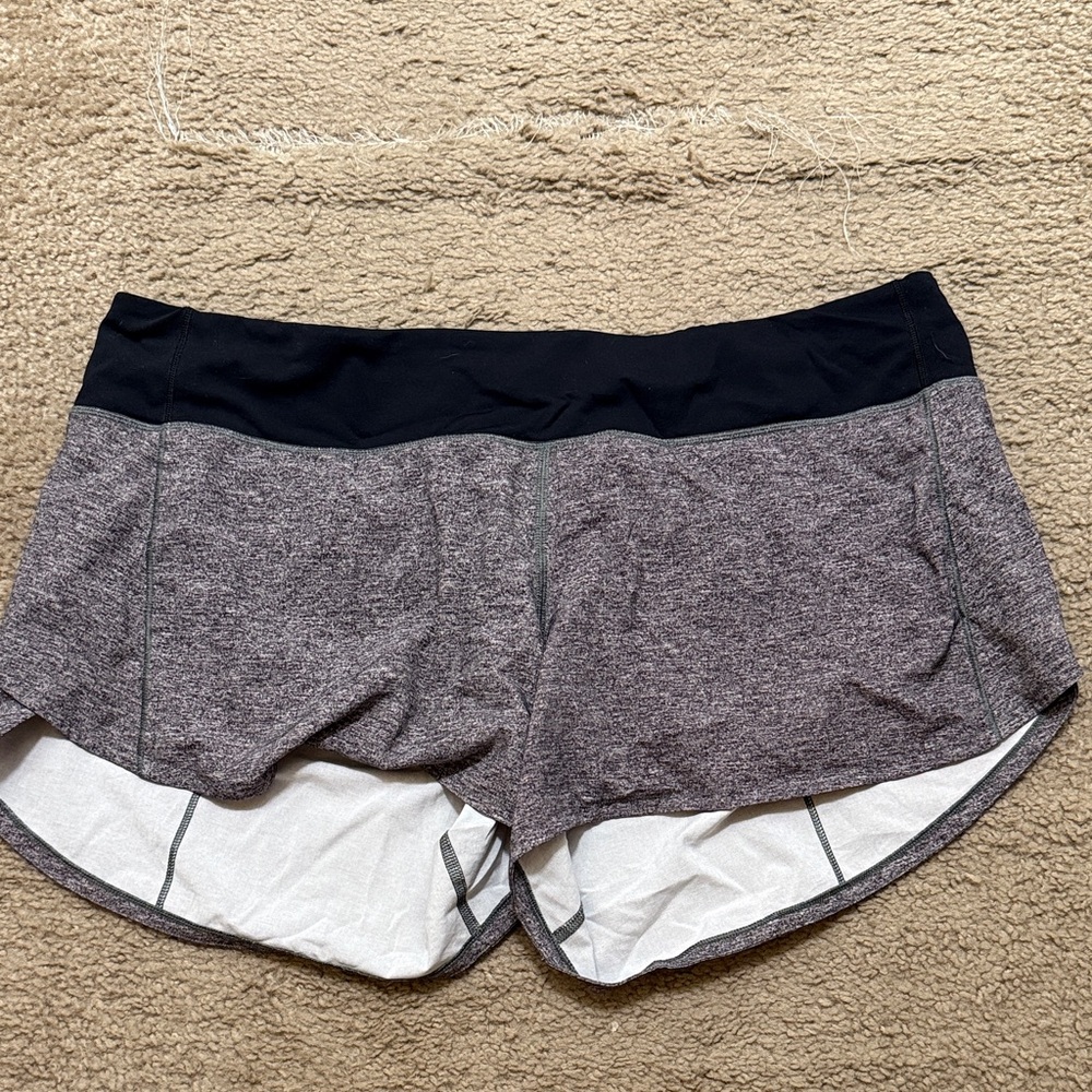 Lululemon gray and black shorts